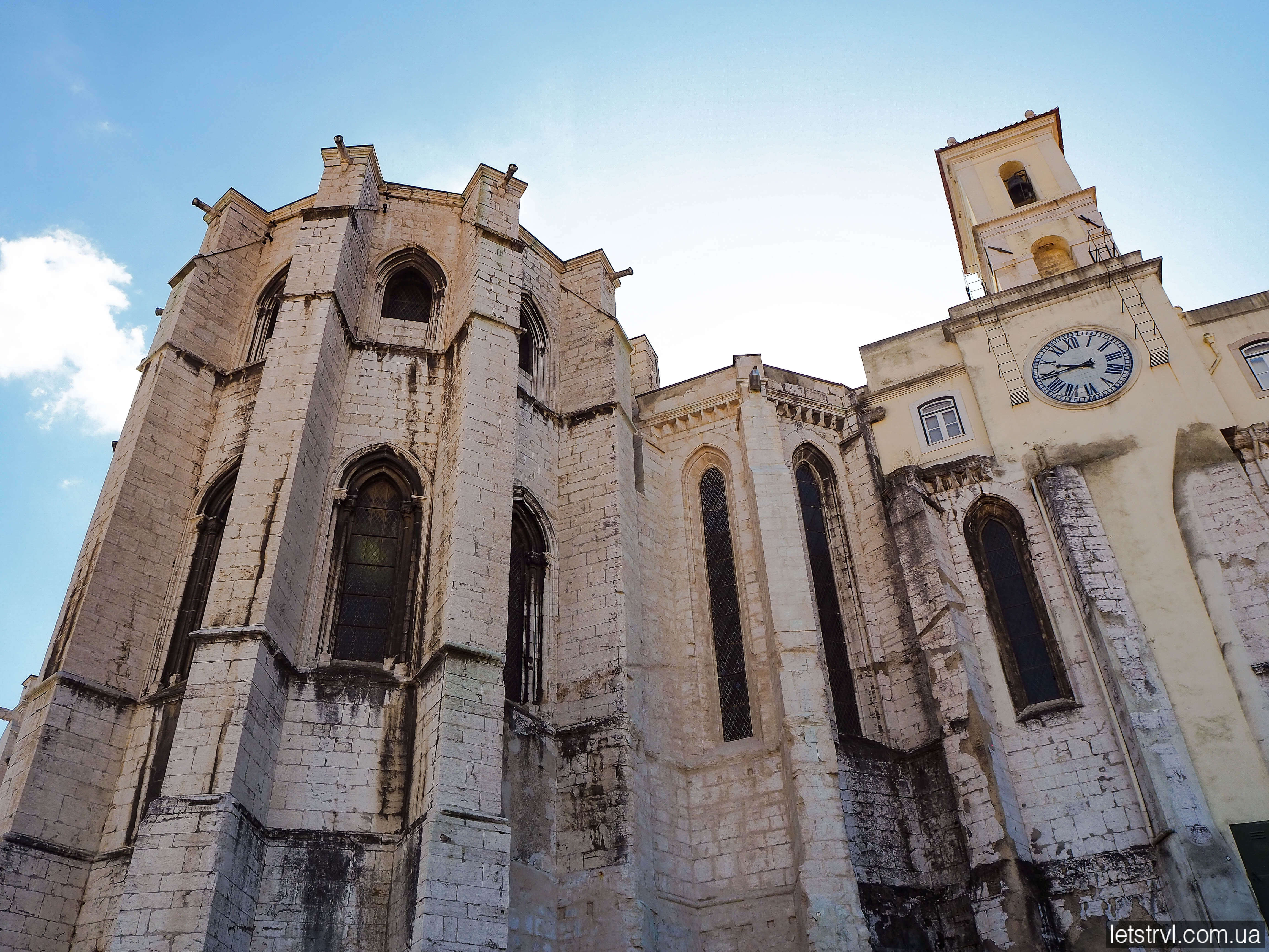 Монастир Кармелітів Лісабон
